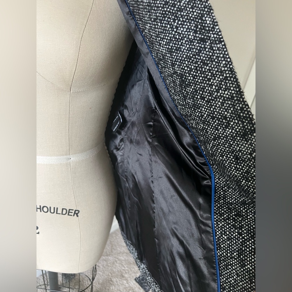 Kensie Black and White Tweed Trench Coat 🧥 - Picture 14 of 15